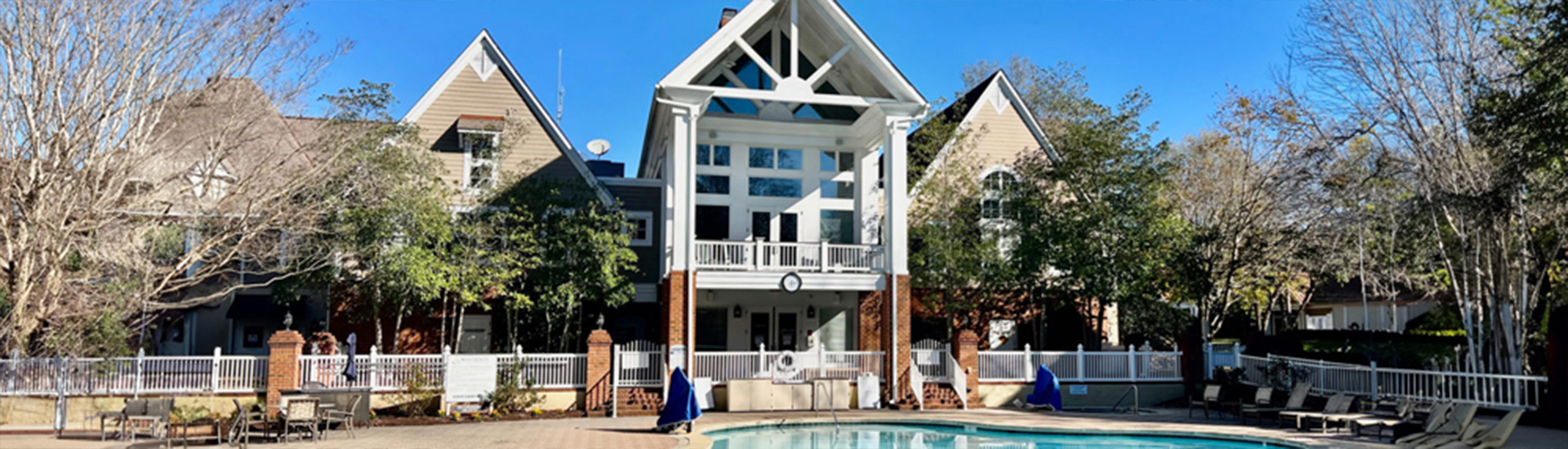 Resort Vacation House With Pool